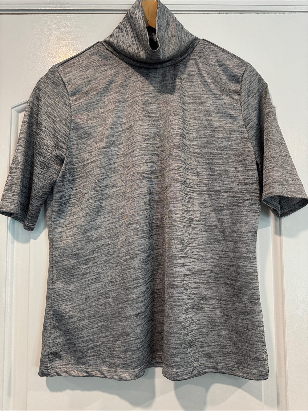 Premise Heather Gray Turtleneck Short Sleeve Knit Tee Size Medium